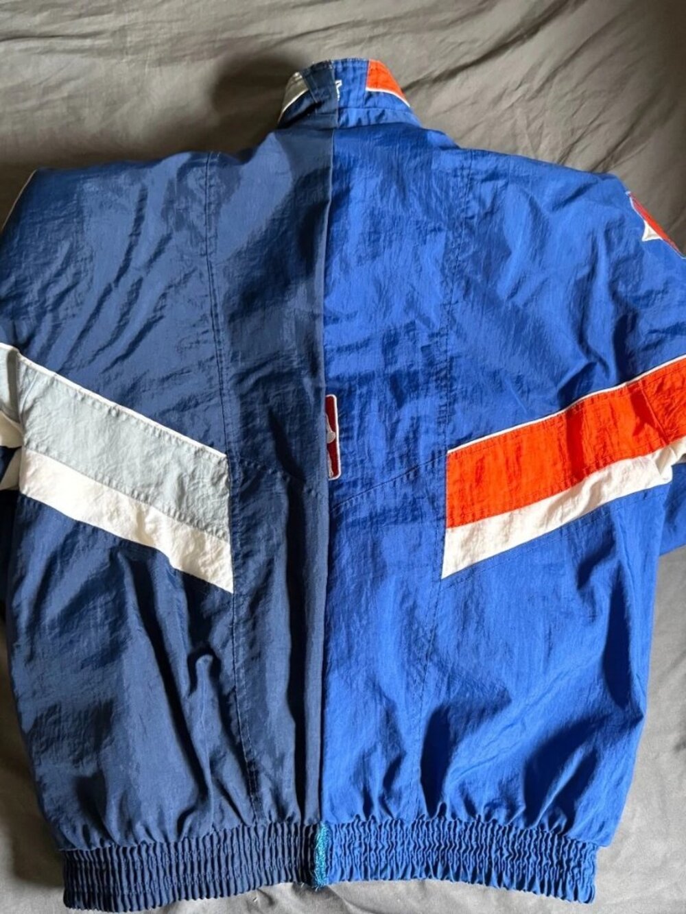 New York Knicks x Yankees Starter Jacket Medium - Picture 8 of 16
